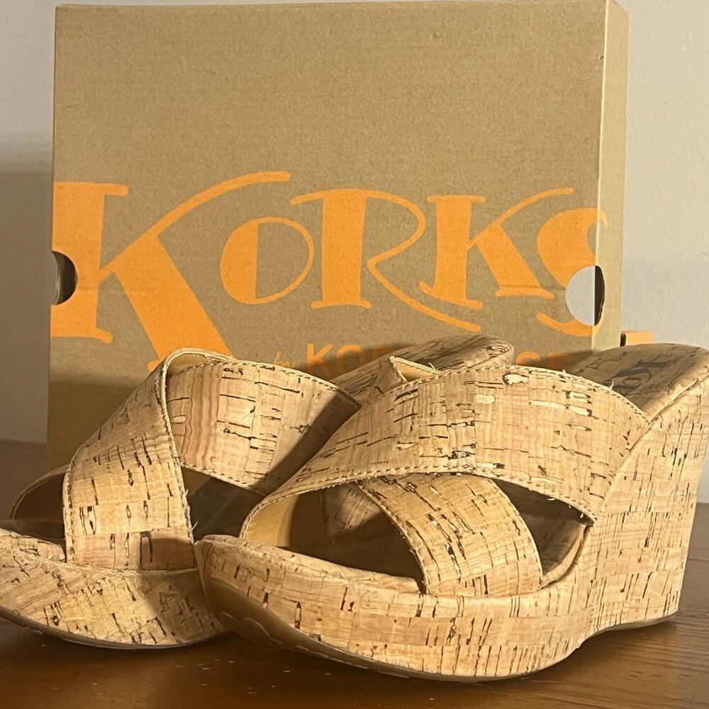 Korks Kariann Womens Wedge Sandal Sz. 8